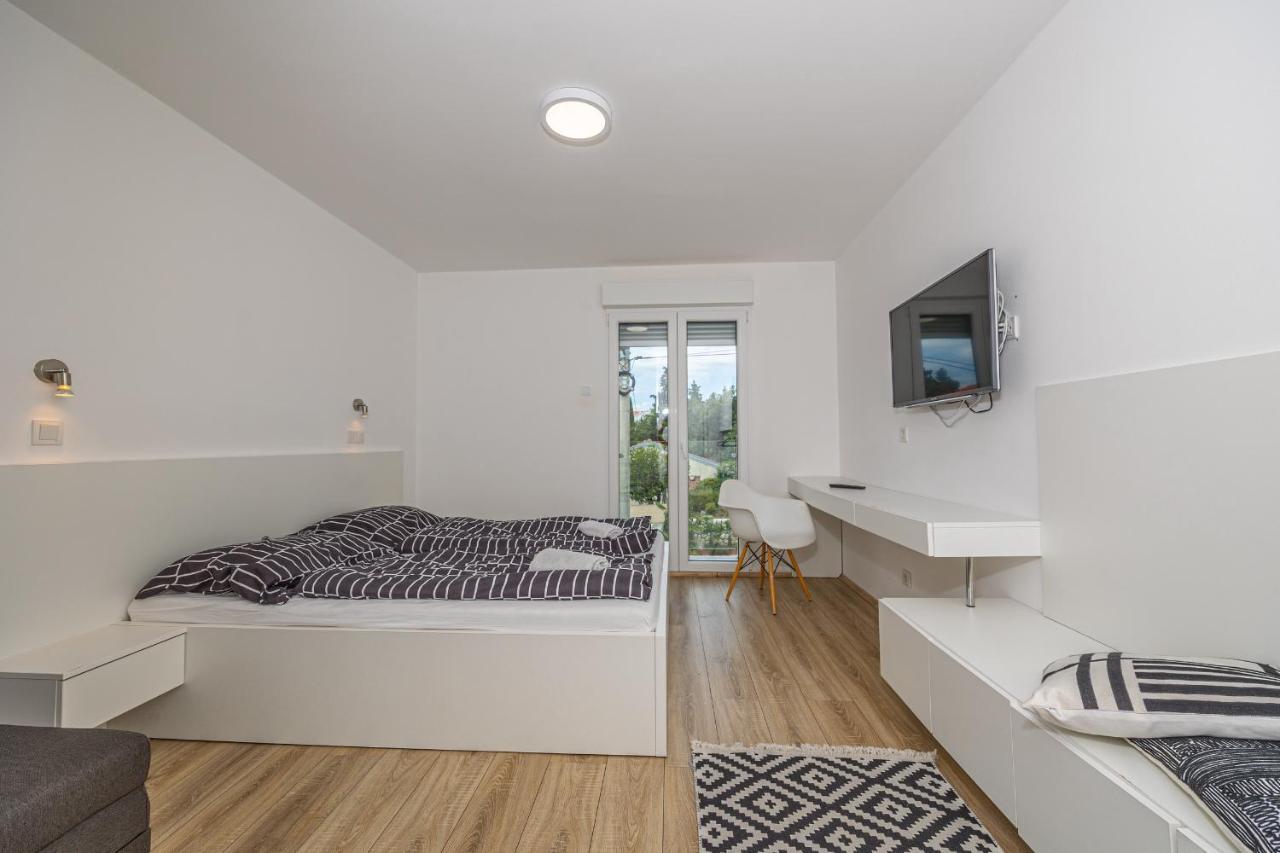 نوفي فينودولسكي Sea La Vie Rooms المظهر الخارجي الصورة